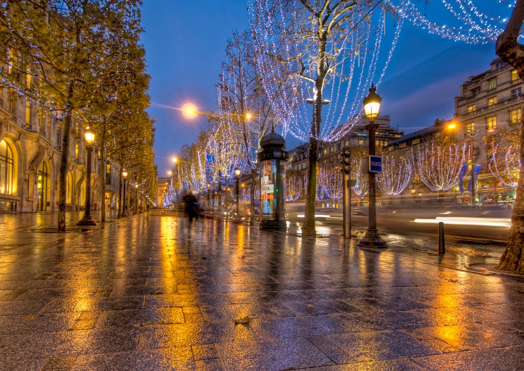 Christmas-in-Paris-christmas-622325_1024_726.jpg