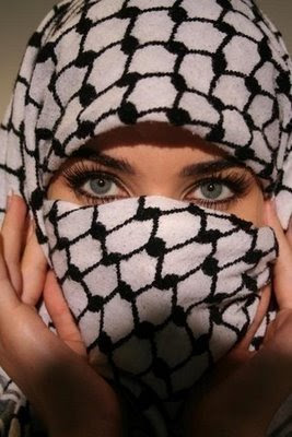 Muslim+Girl+in+Niqab+Cute+Eyes+picture+%25281%2529.jpg