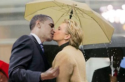 clinton-obama-kiss.jpg