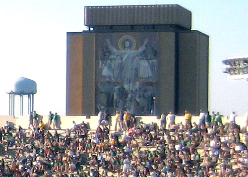 touchdown-jesus-looms-large-over-notre-dame-stadium-cropped.jpg