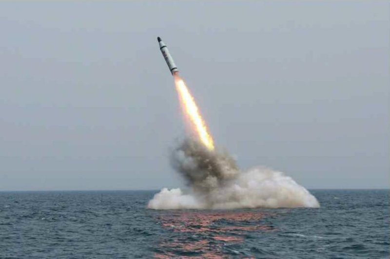 Analyst-North-Korea-submarine-may-be-preparing-to-go-to-sea.jpg