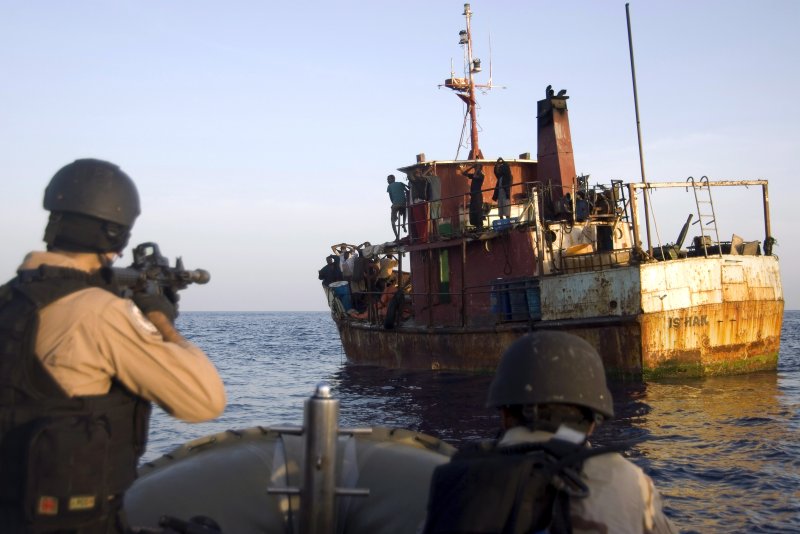 Somali-pirates-give-up-hijacked-ship-without-ransom.jpg