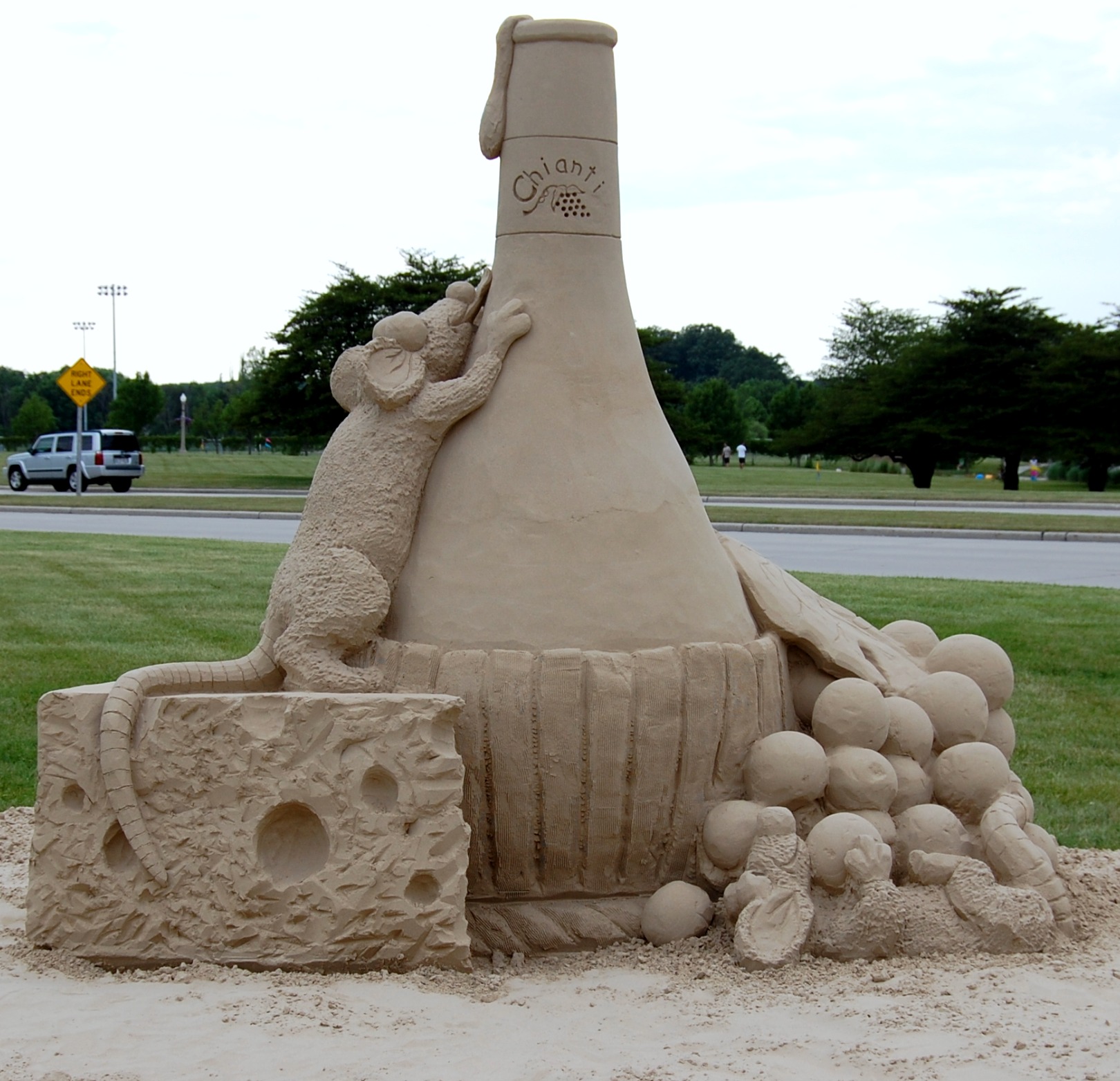 sand-sculpture-wine.jpg