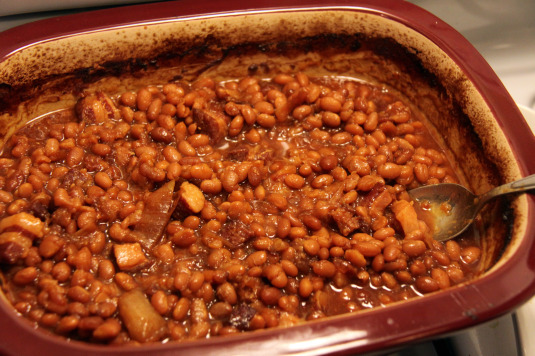 baked-beans-in-pot.jpg