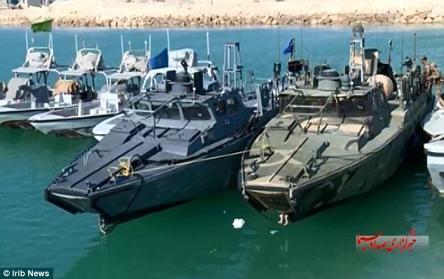 3022746E00000578-3397254-Iranian_state_media_showed_the_two_American_Navy_boats_lined_up_-m-20_1452702992075.jpg