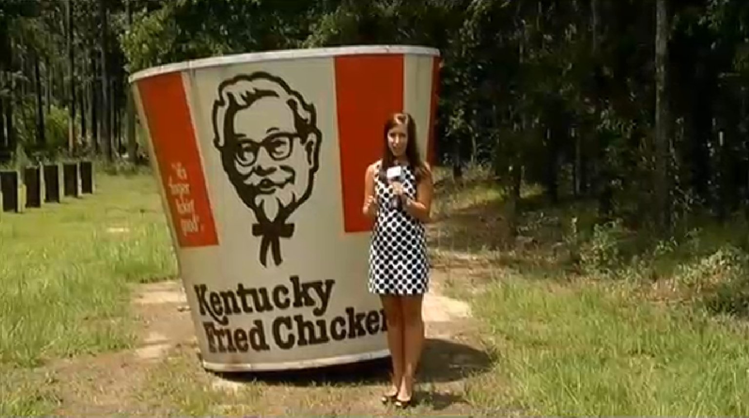 o-HUGE-KFC-BUCKET-facebook.jpg