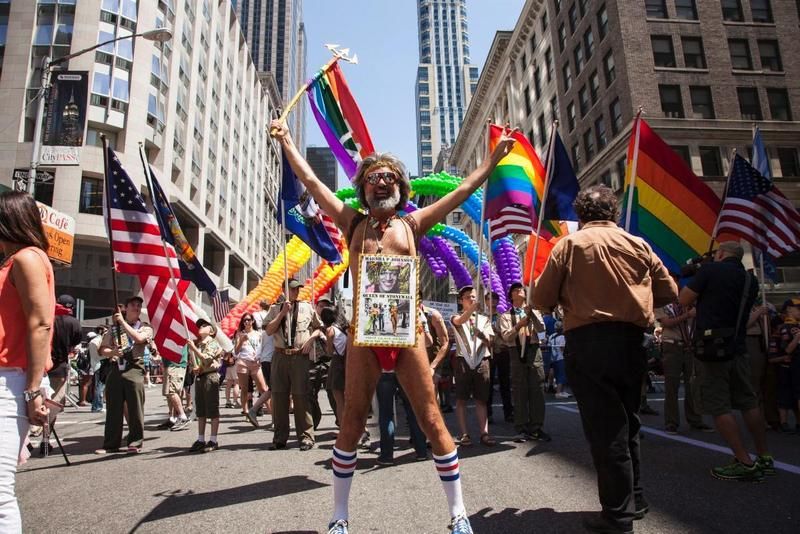 new-york-city-gay-pride-parade-2014%20boy%20scouts_zpsuswgznvh.jpg