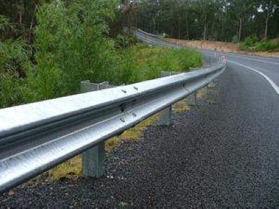 Steel-Highway-Guardrails.jpg