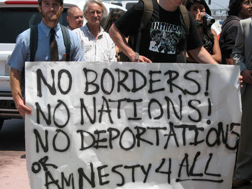 2008-07-14-proimmigration2.jpg