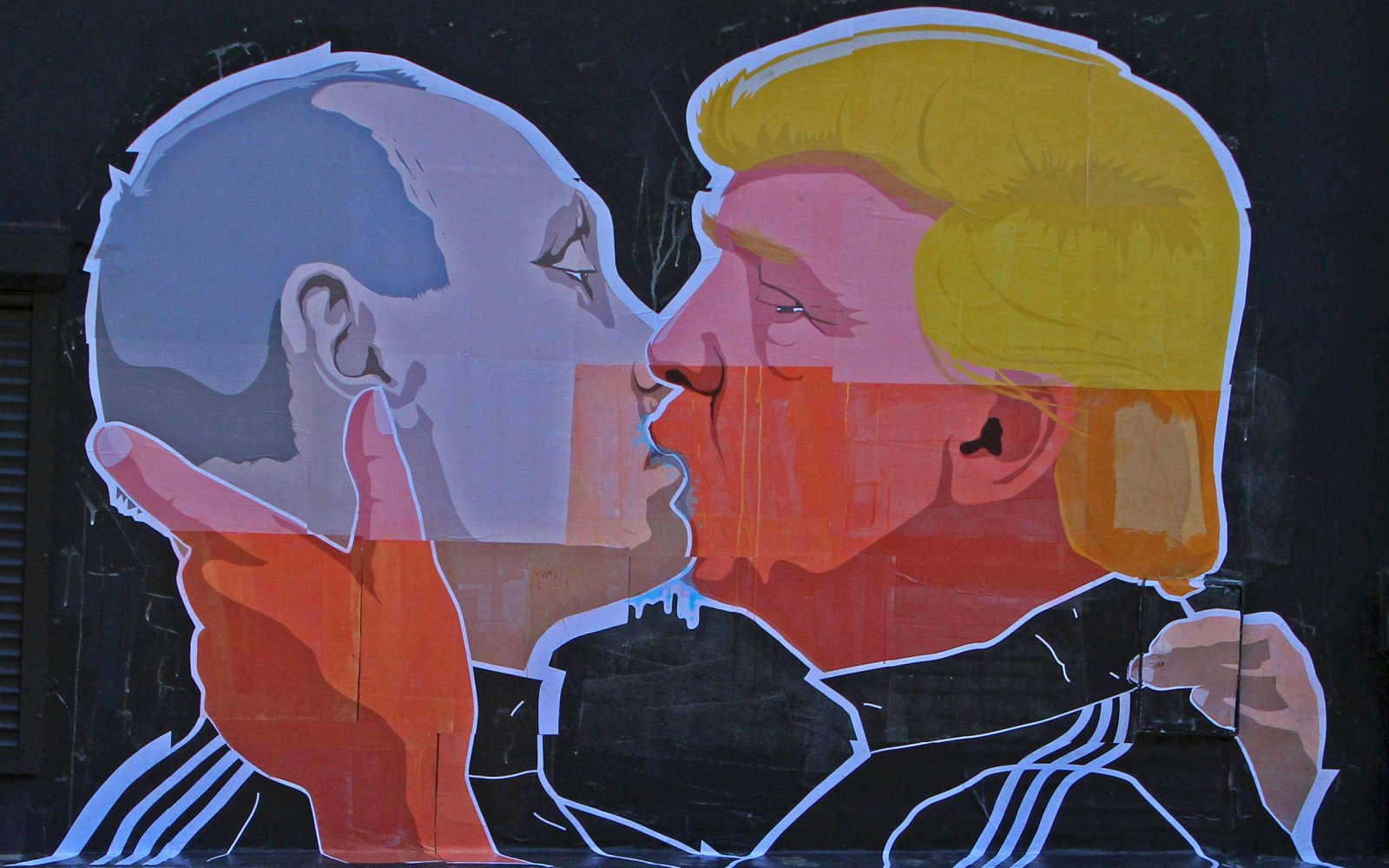 Trump_loves_Putin_mural.jpg