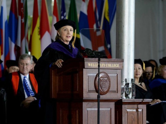 Hillary-Clinton-Wellesley-commencement-May-26-2017-getty-640x480.jpg