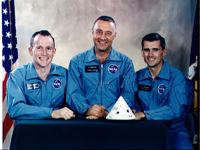 apollo1_crew.jpg