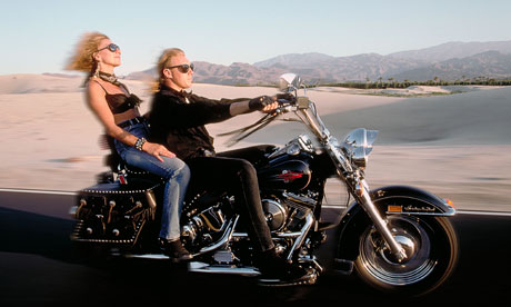 Riding-a-Harley-Davidson--006.jpg