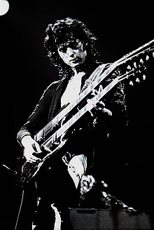 220px-Jimmy_Page_early.jpg