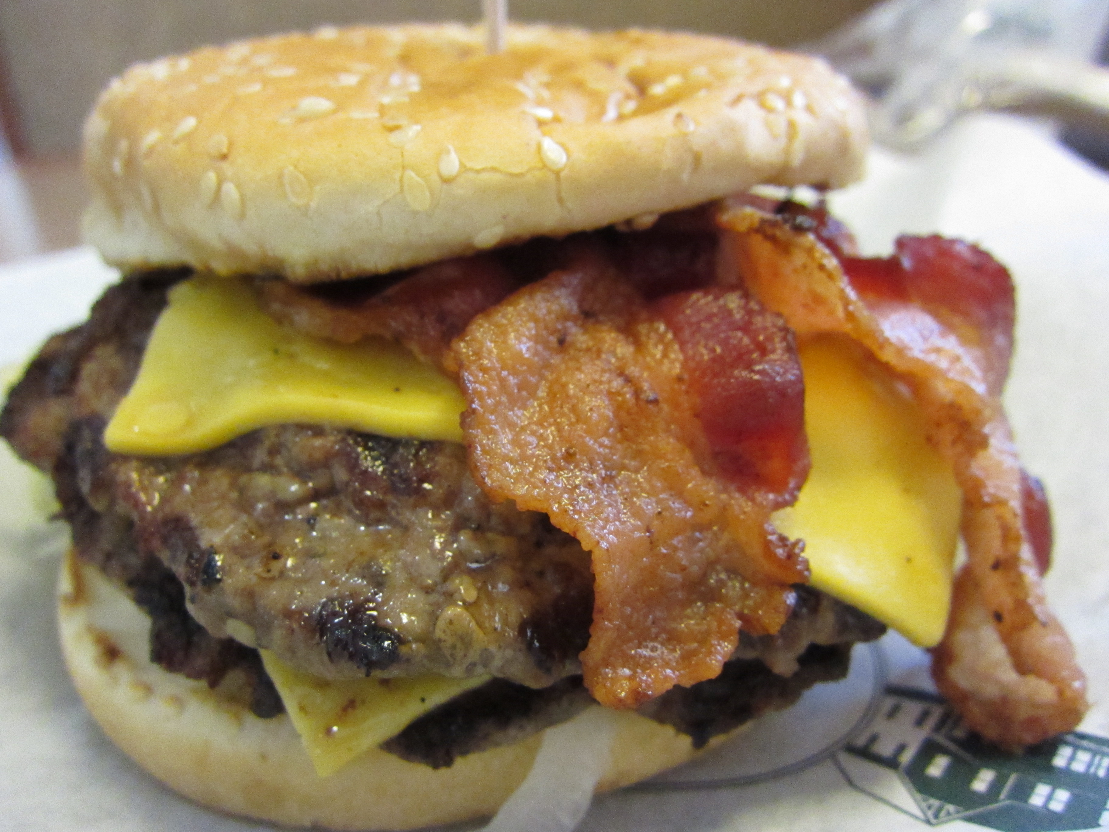 Farmer-Boys-Double-Bacon-Cheeseburger.jpg