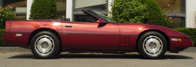 1987-maroon-convertible-corvette-2.jpg